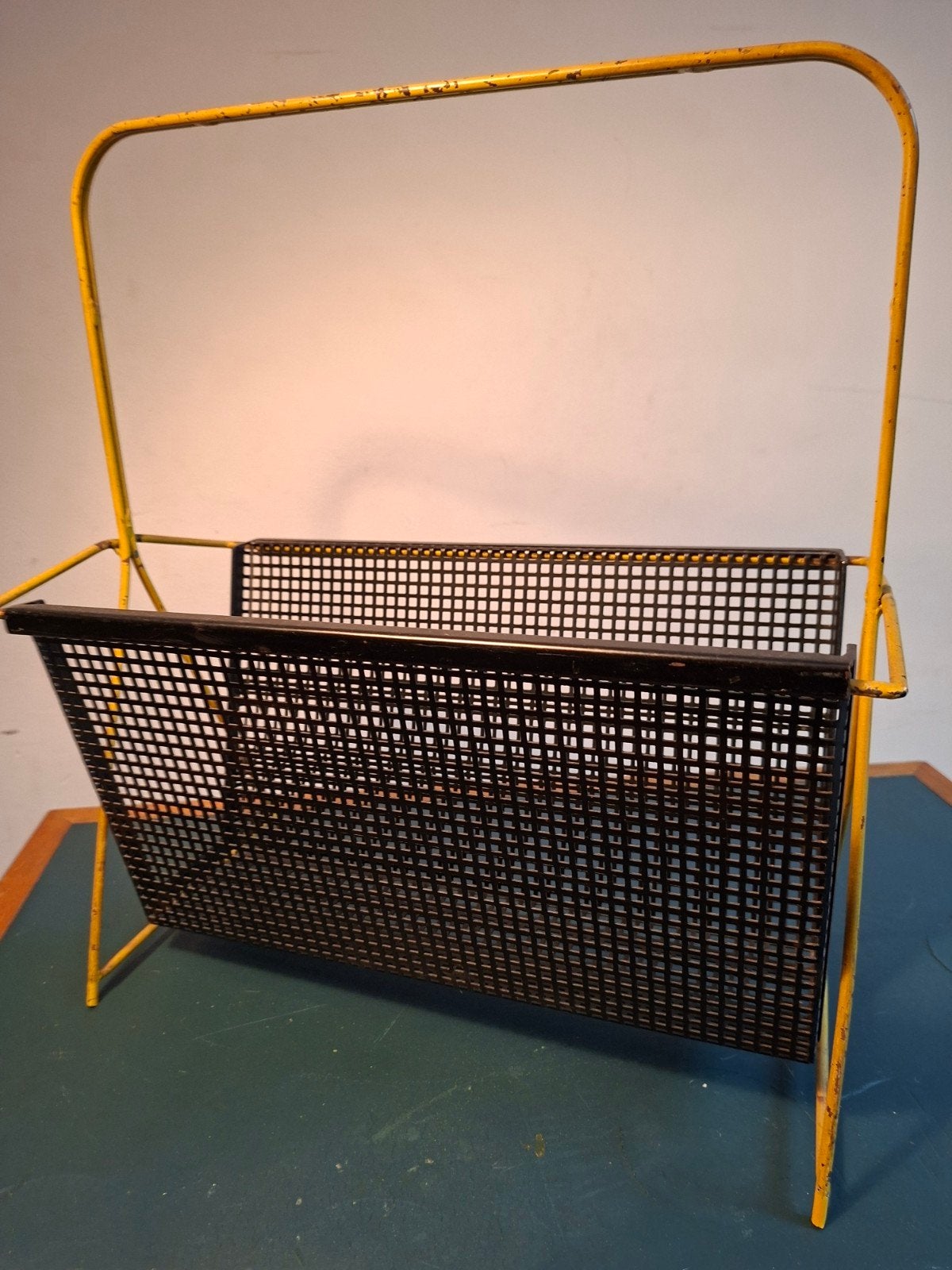 Pilastro tijdschriftenrek, mid-century, vintage design, Huis en Inrichting, Lectuurbak, Ophalen of Verzenden, Vintage