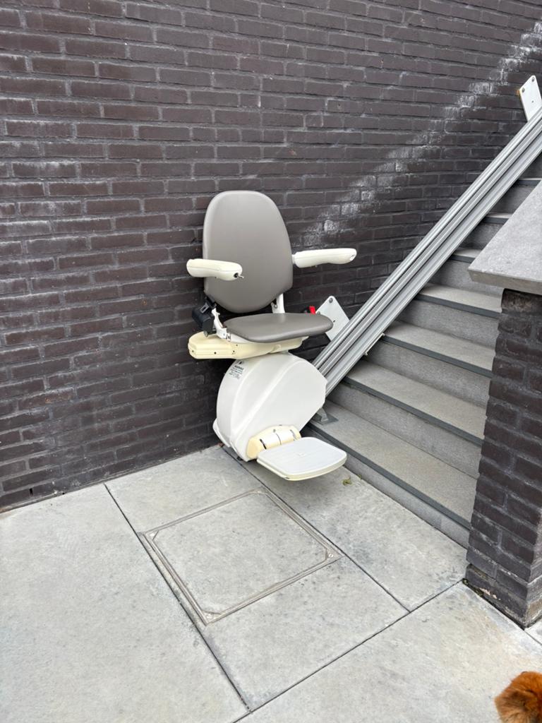 Traplift, Diversen, Trapliften, Ophalen, Zo goed als nieuw