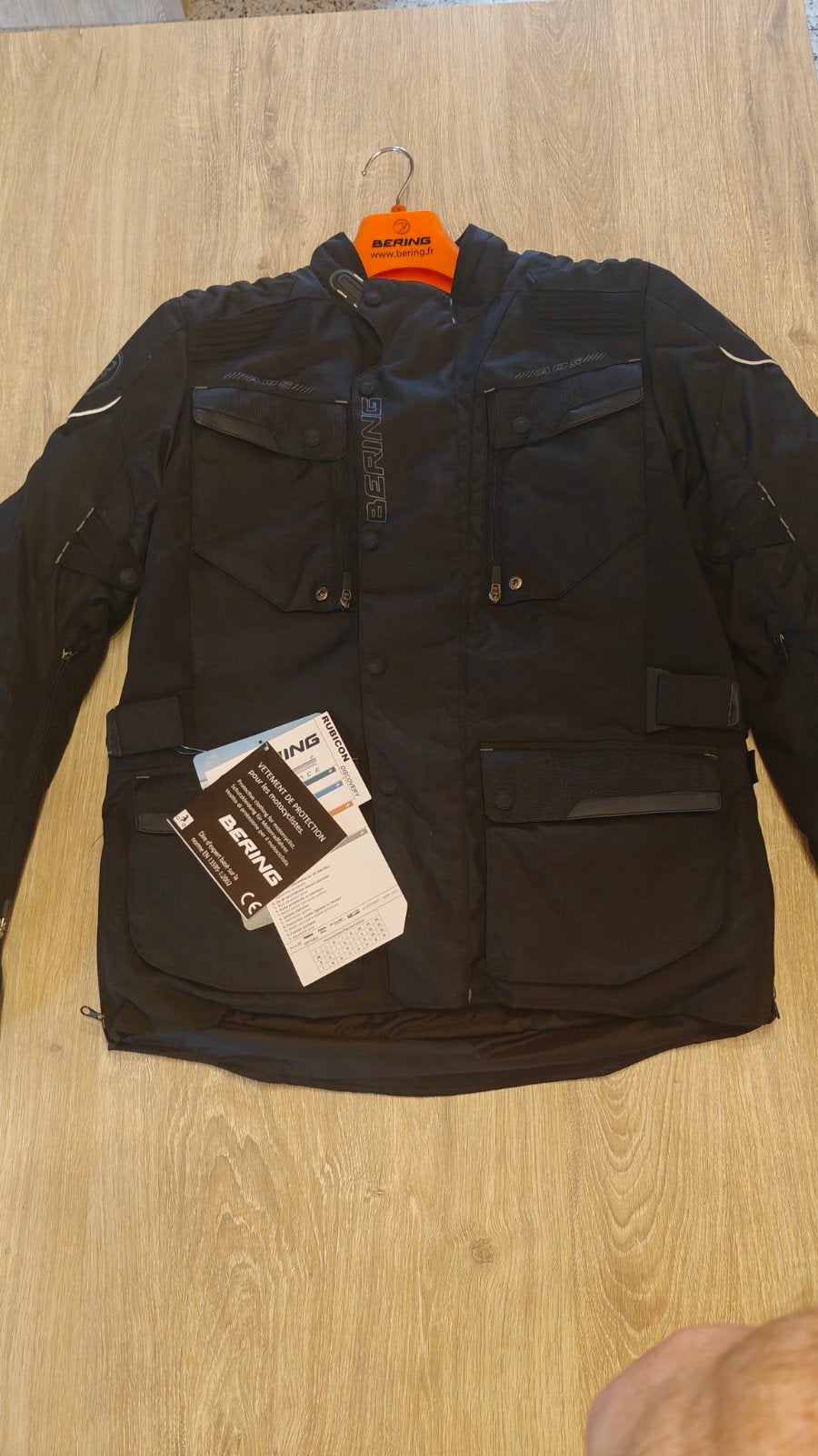 BERING Rubicon BTV310 (Taille M), Neuf, Enlèvement ou Envoi, Bering, Taille 48/50 (M)