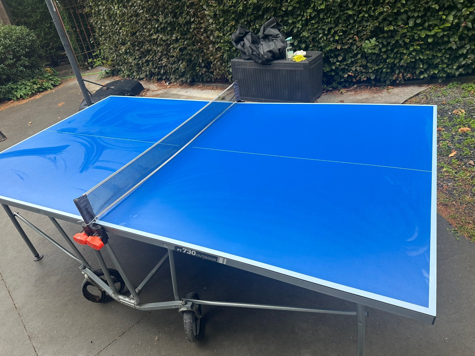 Artego pingpong tafel, Enlèvement, Utilisé