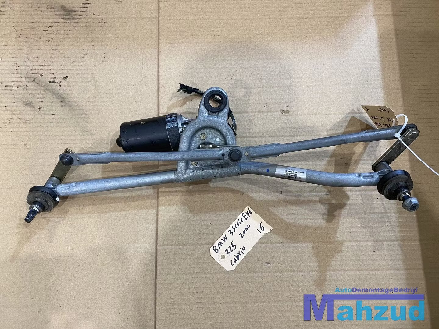 BMW 3 SERIE E46 Ruitenwissermotor mechaniek 67638362156 (UK), Fabrikant BV, Gebruikt, Info@fabrikant.eu, Fabrikantstraat 1
1000 AA  Amsterdam, NL