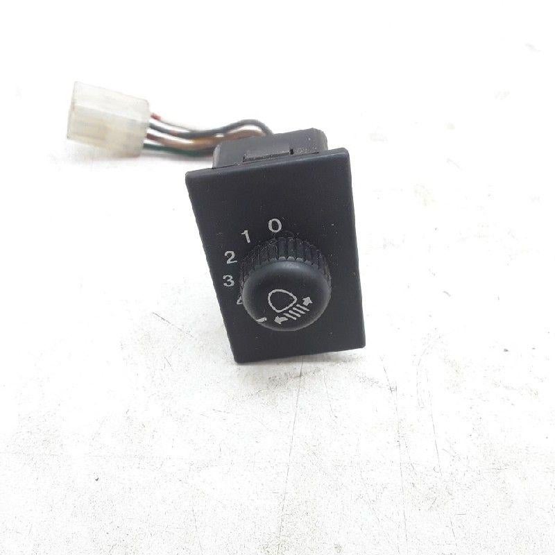 COMMUTATEUR PHARE REGLAGE C Suzuki Baleno (GC / GD), Utilisé, Suzuki