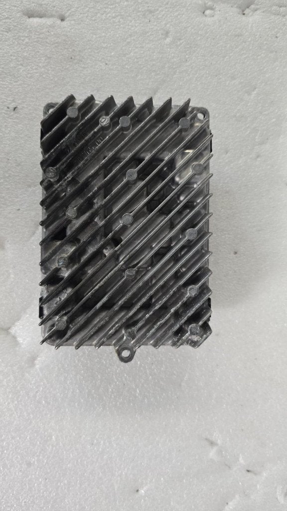 Module Koplamp VAG 4K0941591BS pour Audi A3 8Y S-Line 2021-2, AUDI AG, Auto-Union-Strasse 1
85045  Ingolstadt, DE, Audi, Utilisé