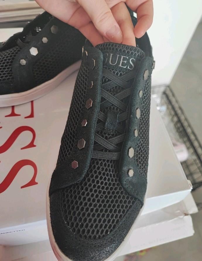Chaussures Guess pour femmes 38, Enlèvement