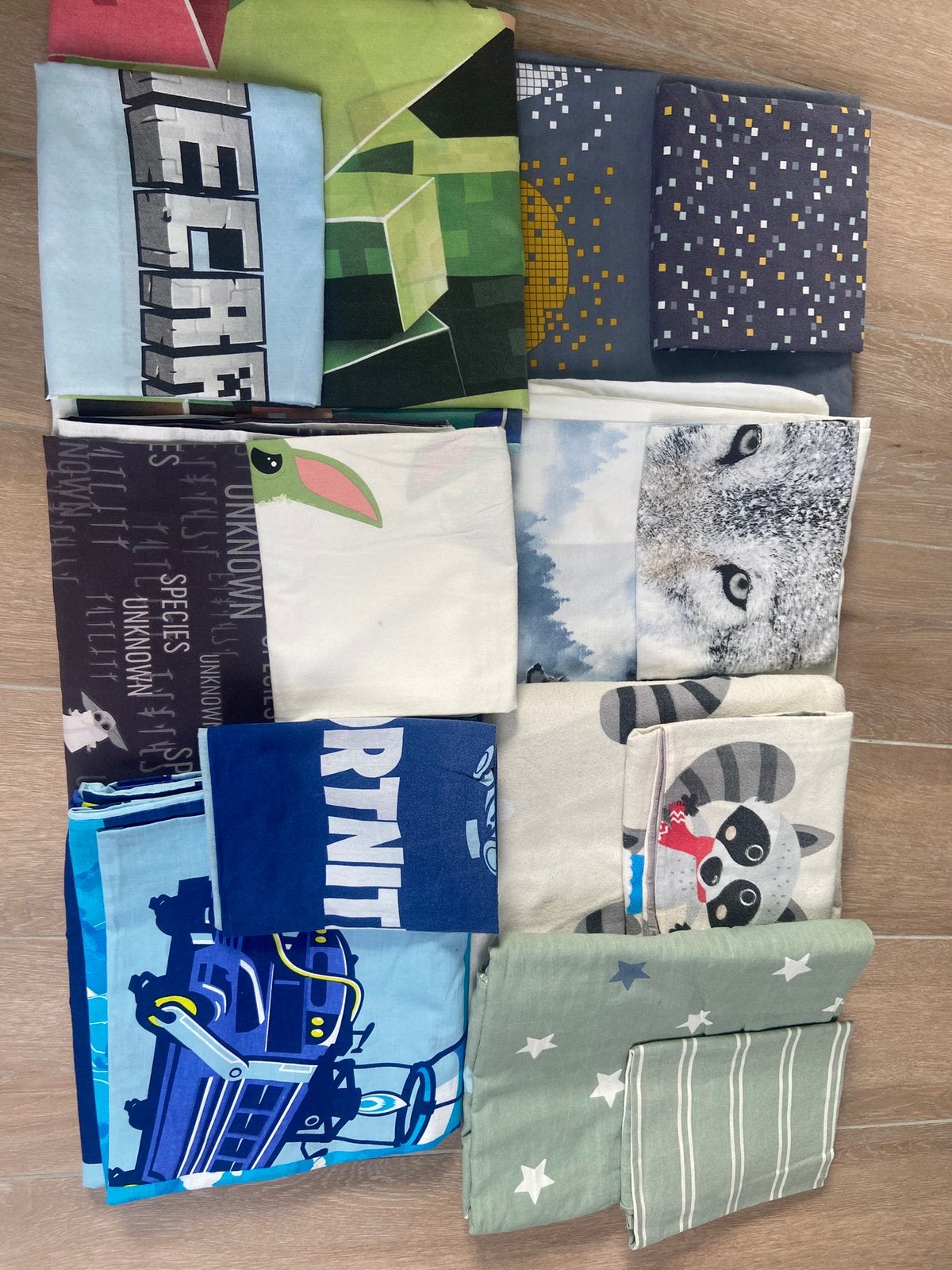Dekbedovertrekken kind 7 stuks~!, Ophalen, Zo goed als nieuw
