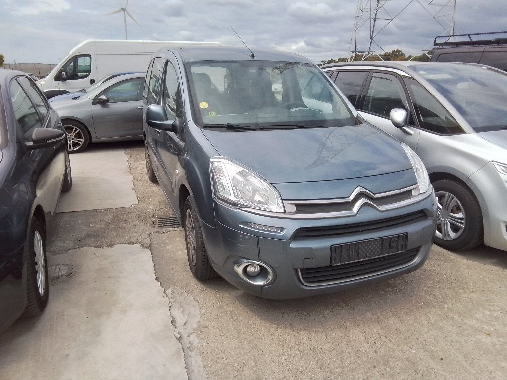 voitures destinées à l'exportation, Autos, Achat, Berlingo, Diesel, Particulier