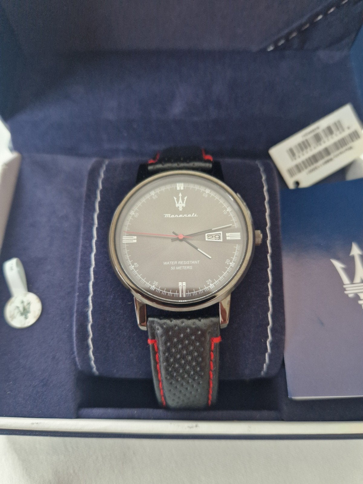 Montre Maserati noire pour homme en très bon état, Enlèvement ou Envoi