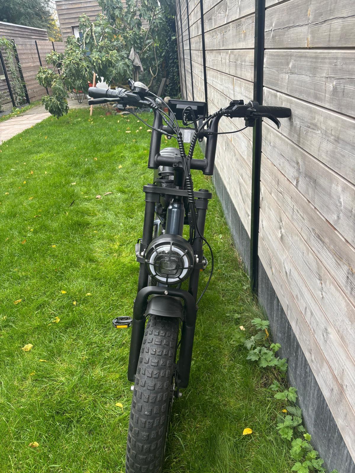 Stoere Elektrische Fatbike – Dubbele Vering, LED-verlichting, Fietsen en Brommers, Ophalen, Zo goed als nieuw