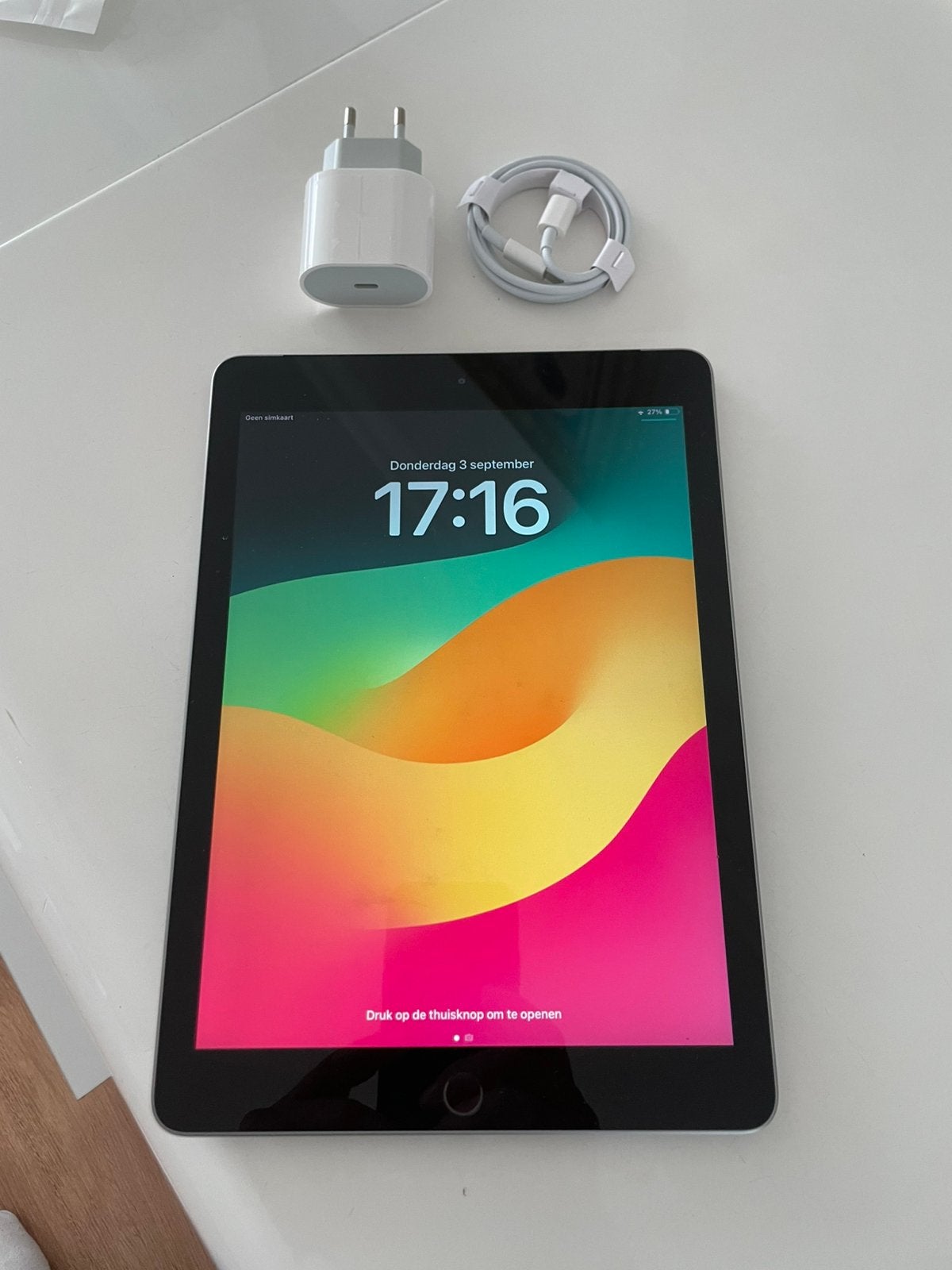 Apple ipad 6e generatie 128gb met sim functie, Ophalen, Zo goed als nieuw, Apple iPad