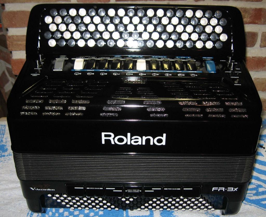 Accordeon Roland FR-3Xb digitale V-accordeon met MIDI, Comme neuf, Enlèvement, Avec bretelles, 120 basses