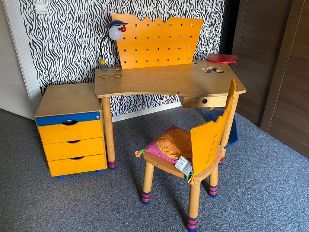 Kinderbureau, Kinderen en Baby's, Kinderkamer | Tafels en Stoelen, Ophalen, Gebruikt