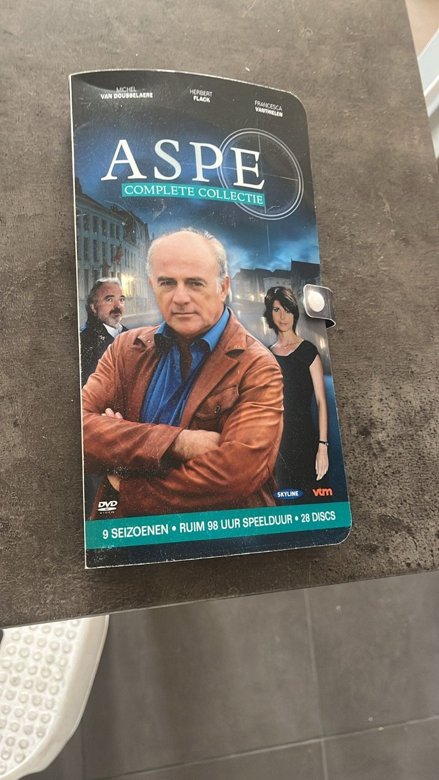 9 seizoenen Aspe volledig, CD & DVD, DVD | TV & Séries télévisées, Action et Aventure, Tous les âges, Coffret, Comme neuf