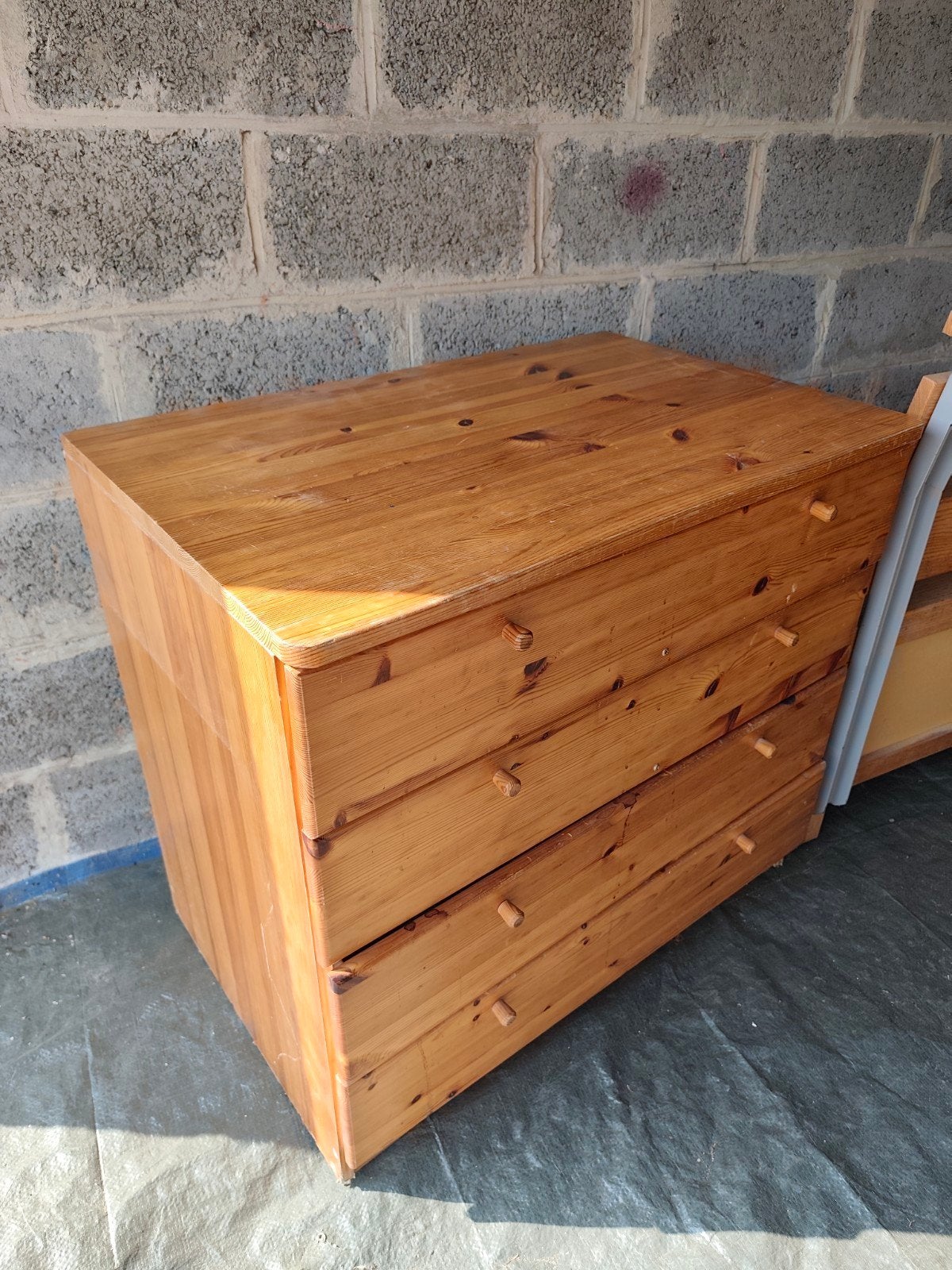 kleine kledingkast om 75 x 80 x 53 te geven, Huis en Inrichting, Kasten | Ladekasten, Ophalen