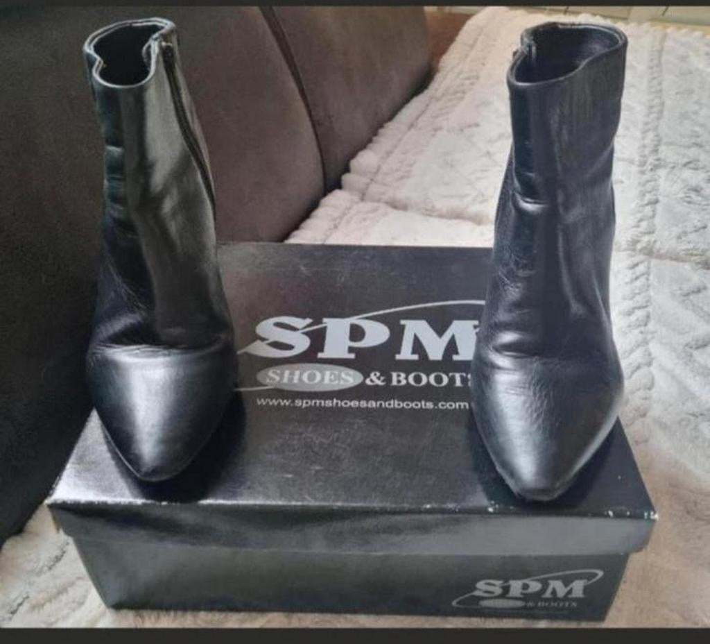 SPM Enkellaarsjes Maat 38, Ophalen of Verzenden, Zwart