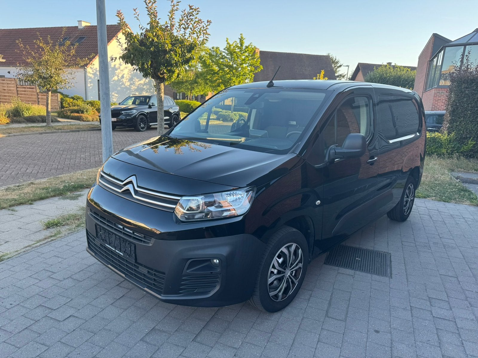 Citroen Berligo XL 1.5 diesel, Voorwielaandrijving, 4 cilinders, Zwart, Dealer onderhouden