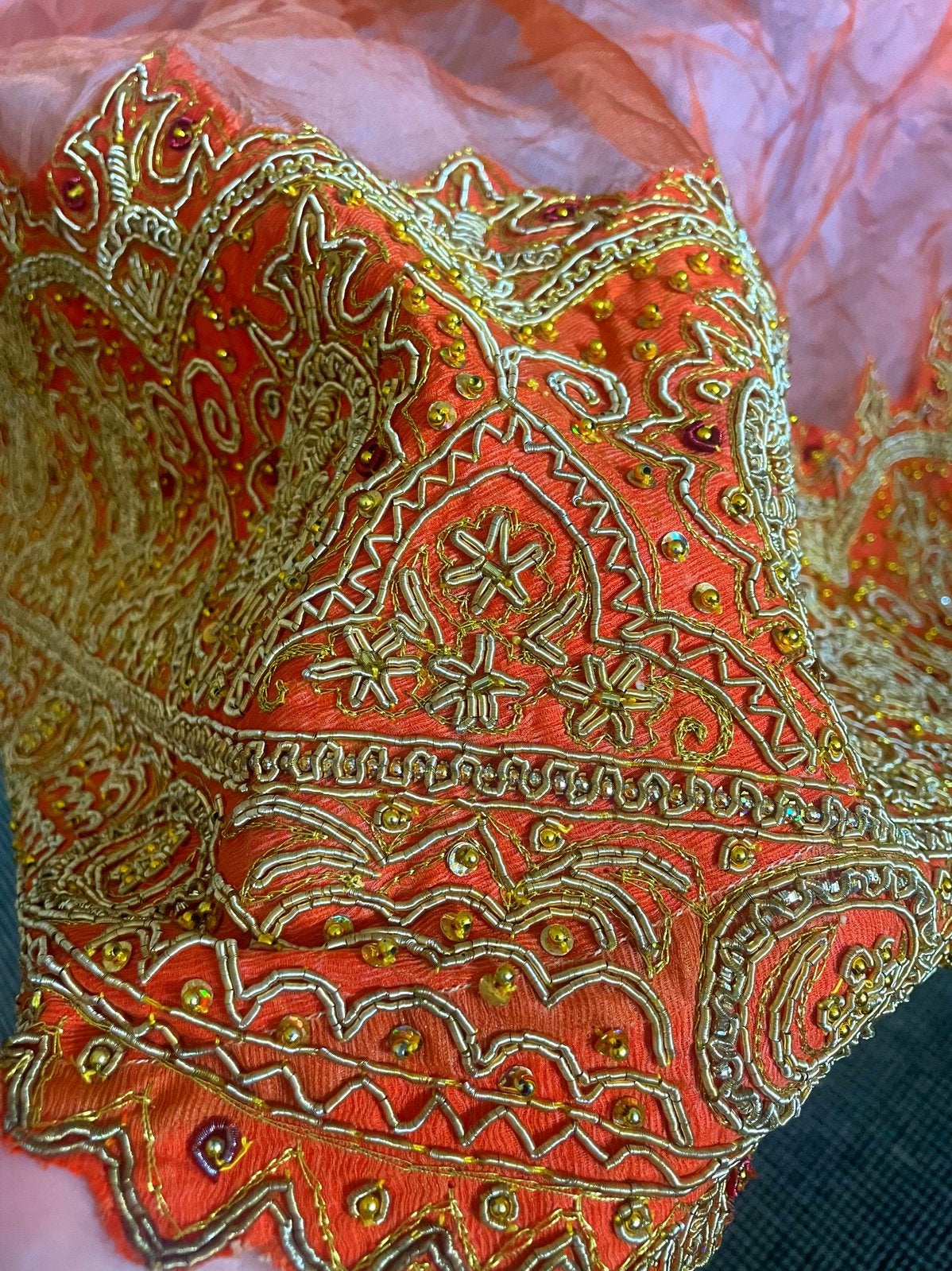 Persan — Nappe ronde brodée à la main –  Sermeh-doozi, Orange, Nappe, Fait à la main, 130 cm