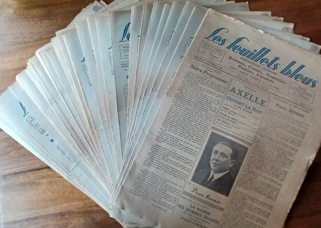 LES FEUILLETS BLEUS// 1929-1930// complete 1e jaargang //, Ophalen of Verzenden, Tijdschrift
