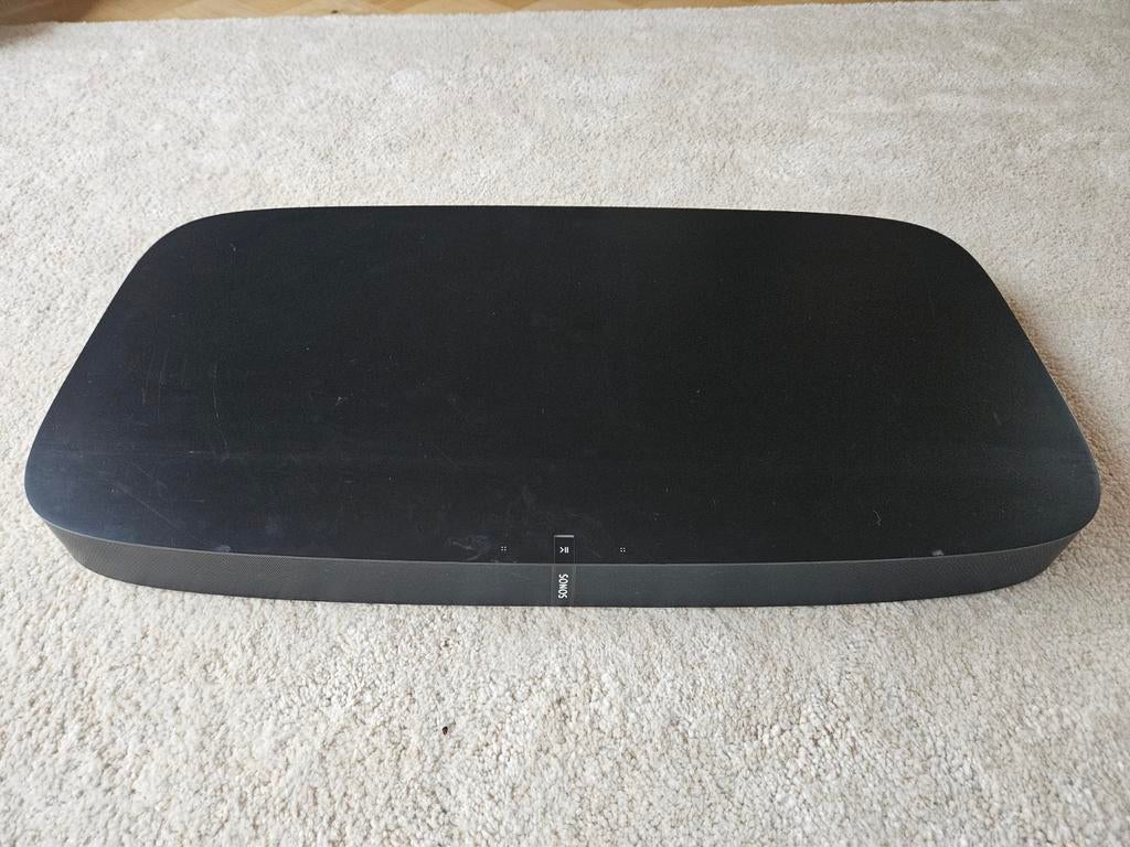 Sonos playbase, Enlèvement, Sorento