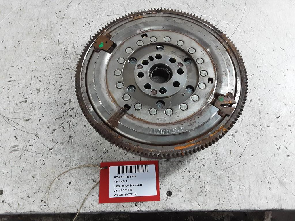 VLIEGWIEL BMW 1 serie (F40) (01-2019/-) (865563806), Auto-onderdelen, Gebruikt, Mevr. I. Hauben, BMW, Rue de l'Espoir 34 34
4030  GRIVEGNÉE, BE