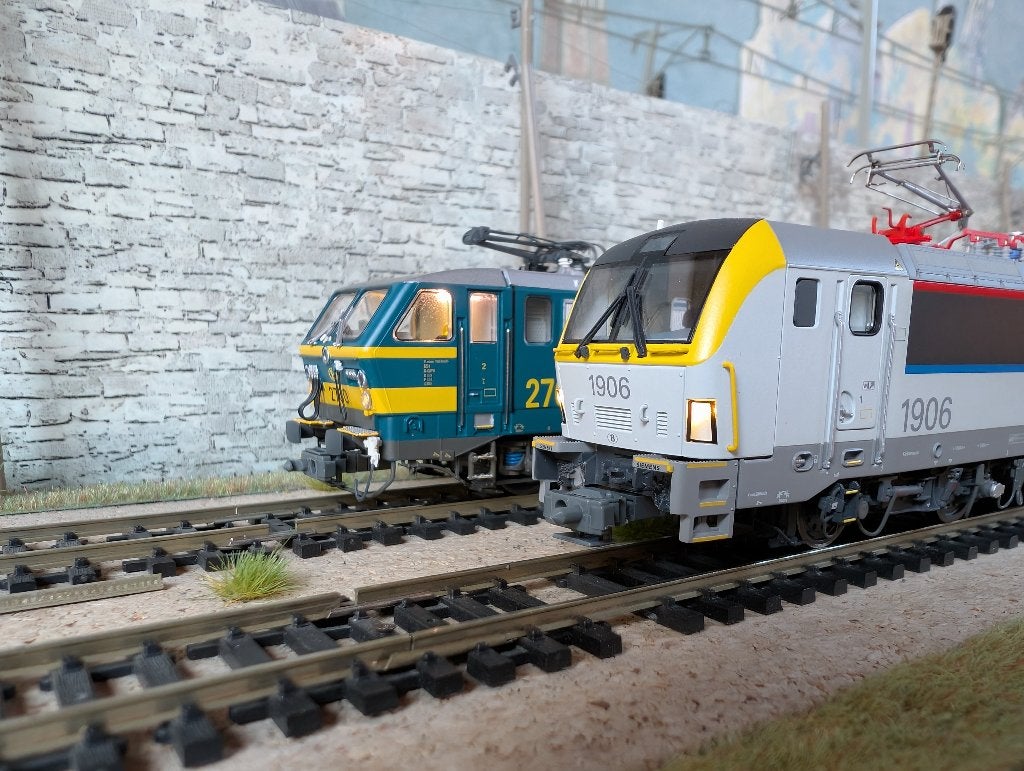 NMBS SNCB | GF Koppeling | HLE 19 / HLE 27 | M6 BXAA, Hobby & Loisirs créatifs, Trains miniatures | HO, Neuf, Autres marques, Enlèvement ou Envoi