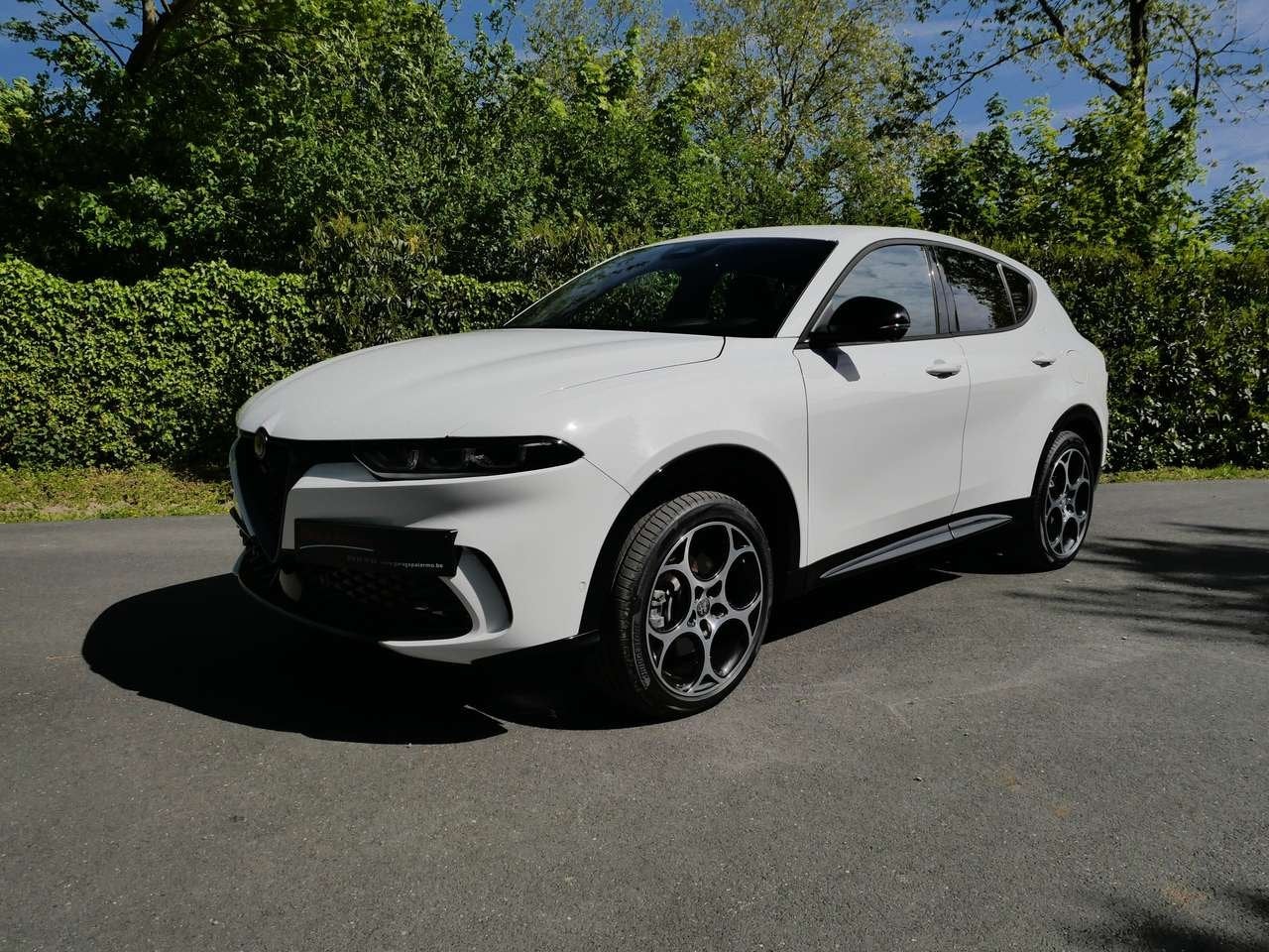 Alfa Romeo Tonale Q4 Sprint 190 PK+GARANTIE CONSTRUCTEUR TO, Auto's, 0 min, 0 kg, Wit, Bedrijf
