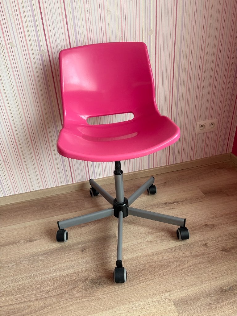 Bureaustoel, Huis en Inrichting, Bureaustoelen, Ophalen, Zo goed als nieuw, Roze, Bureaustoel
