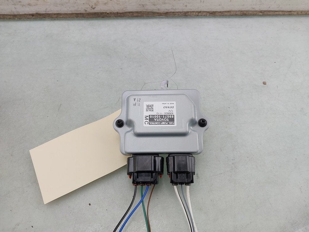 MODULE DE POMPE À CARBURANT Toyota (|8957110010|), DENSO EUROPE B.V., Info@denso.nl, Toyota, Utilisé