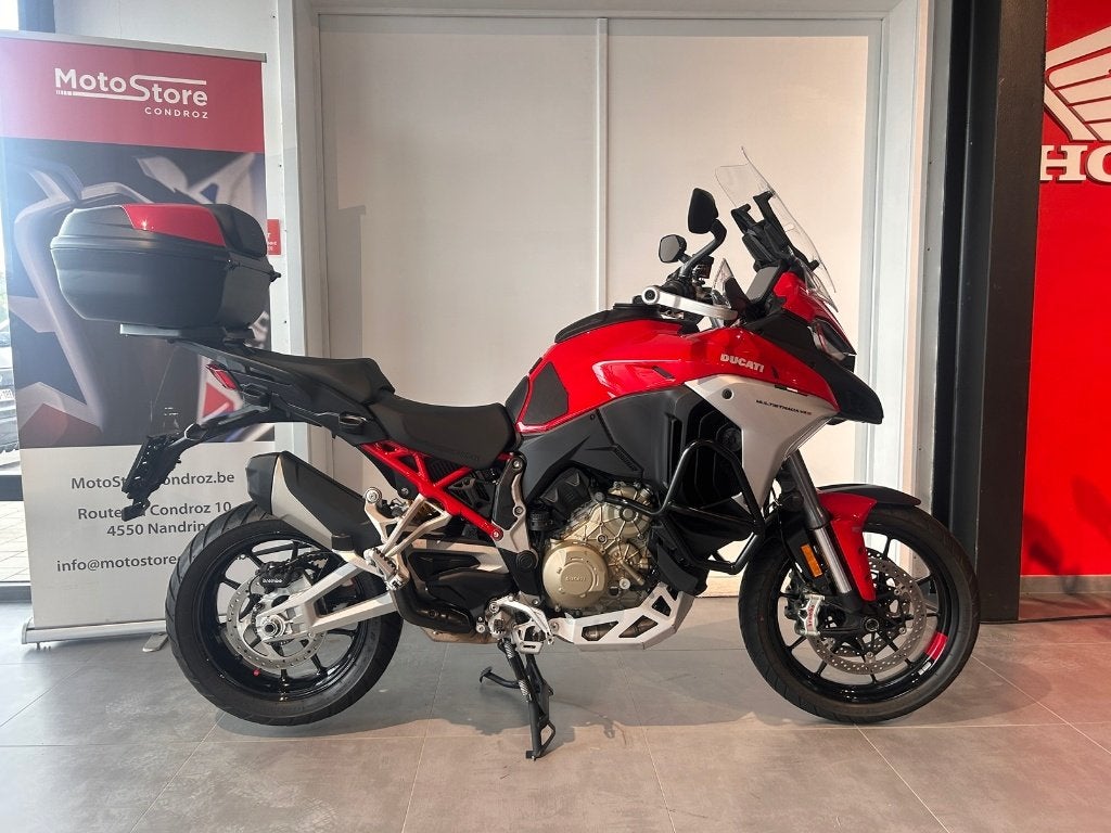 Multistrada V4S Radar, 1158 cm³, Permis Moto A, Tourisme, Entreprise