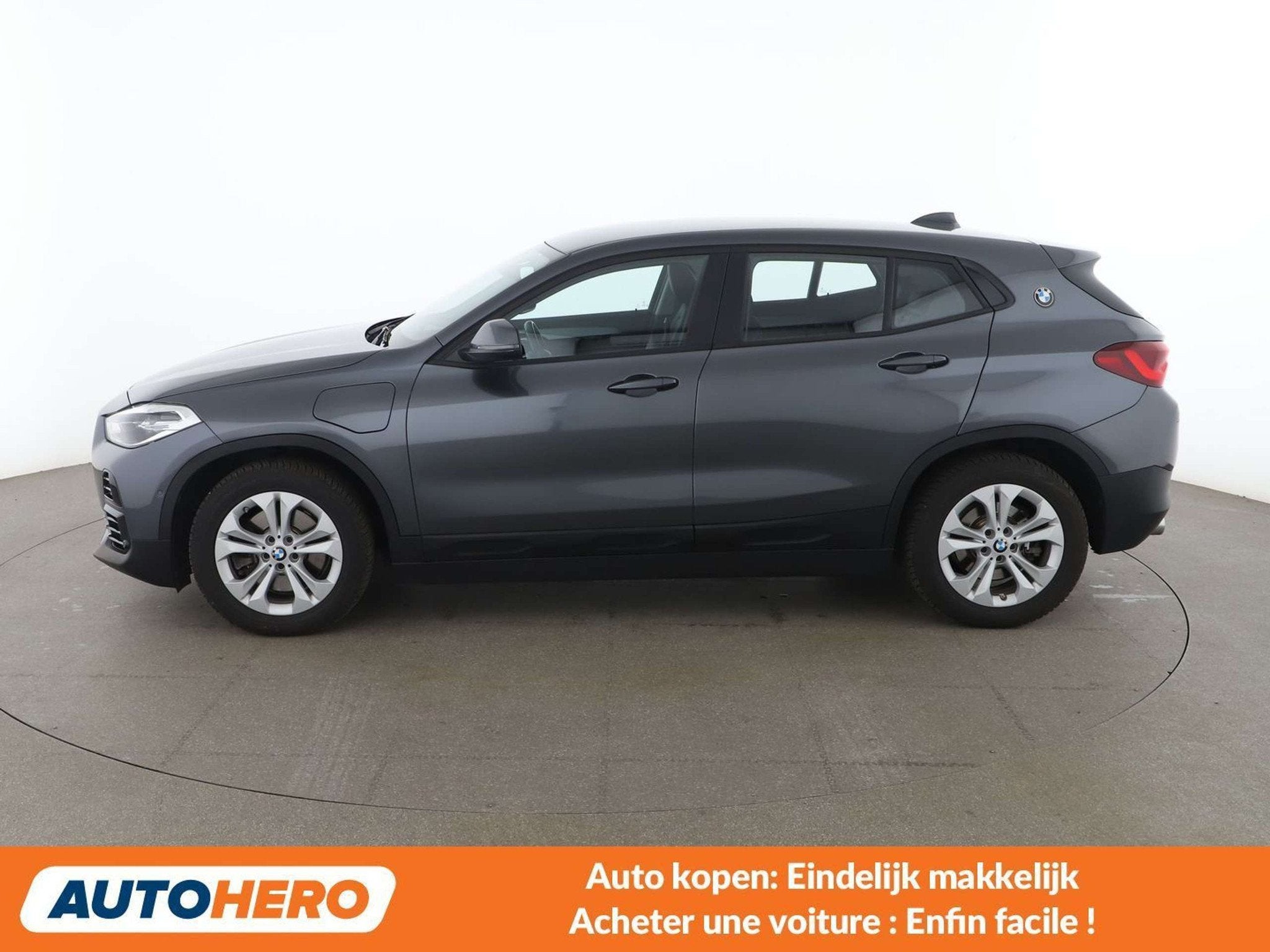 BMW X2 xDrive 25e Advantage (année de construction 2021), Autos, BMW, Cuir, Euro 6, Détection des panneaux routiers, Noir