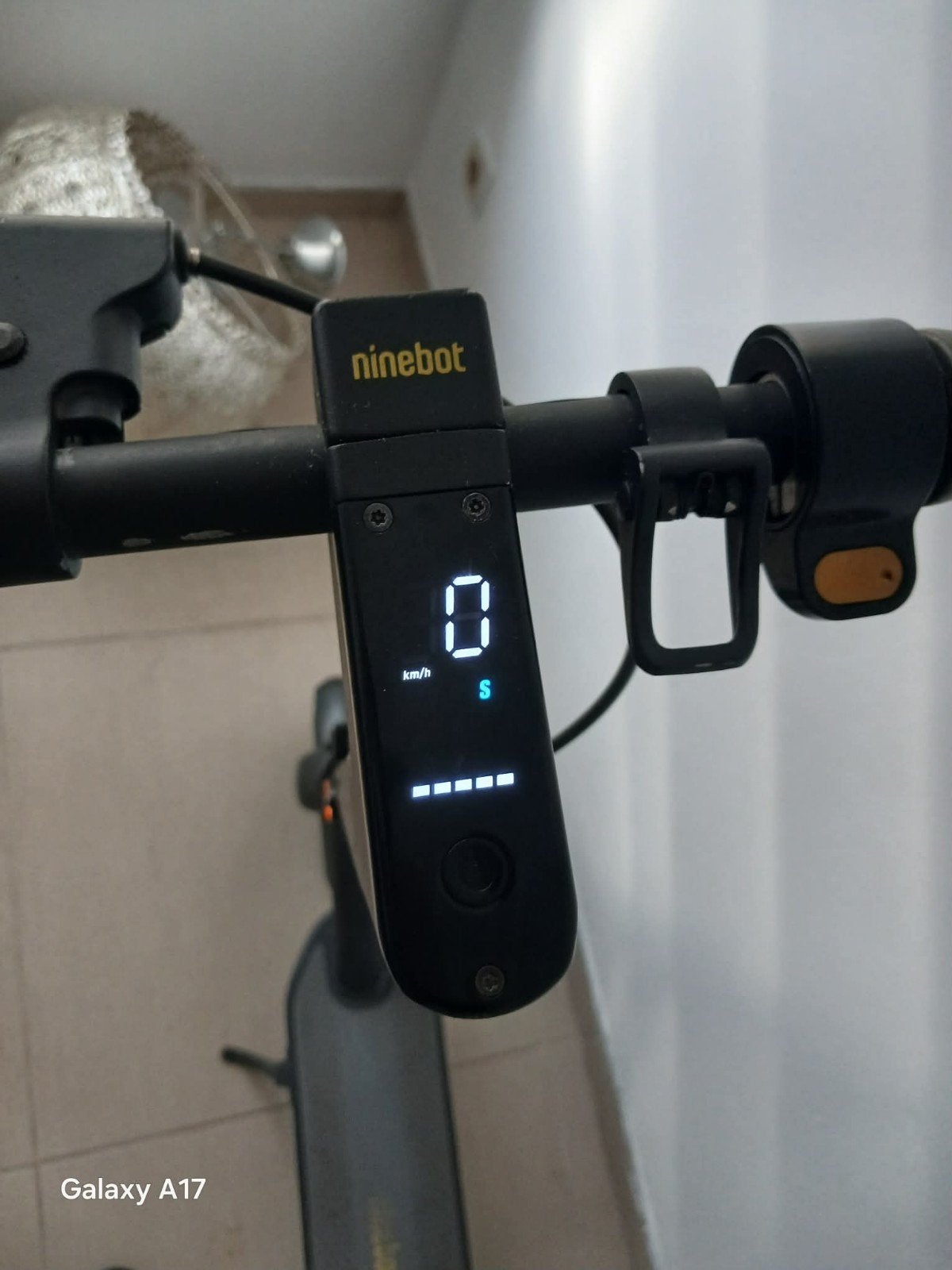 nine bot step, Fietsen en Brommers, Steps, Ophalen