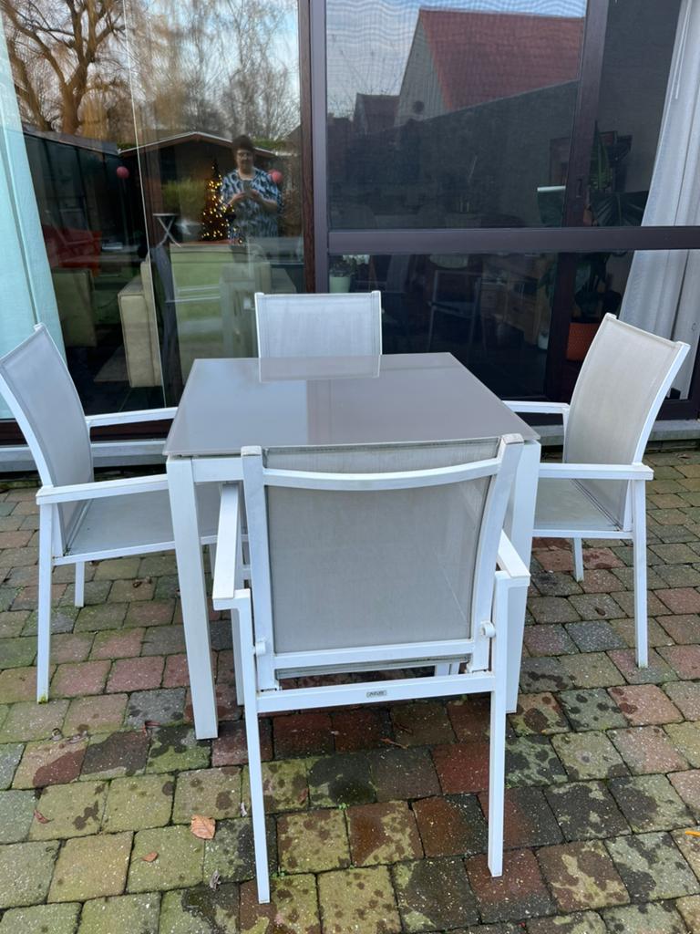 Tuintafel en 4 bijpassende stoelen, Tuin en Terras, Ophalen, Gebruikt