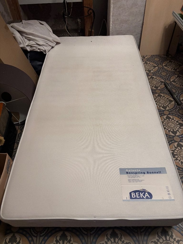 Set van 2 boxsprings van BEKA, Huis en Inrichting, Slaapkamer | Boxsprings, Gebruikt, 100 cm, 200 cm, Eenpersoons, Crème, Ophalen