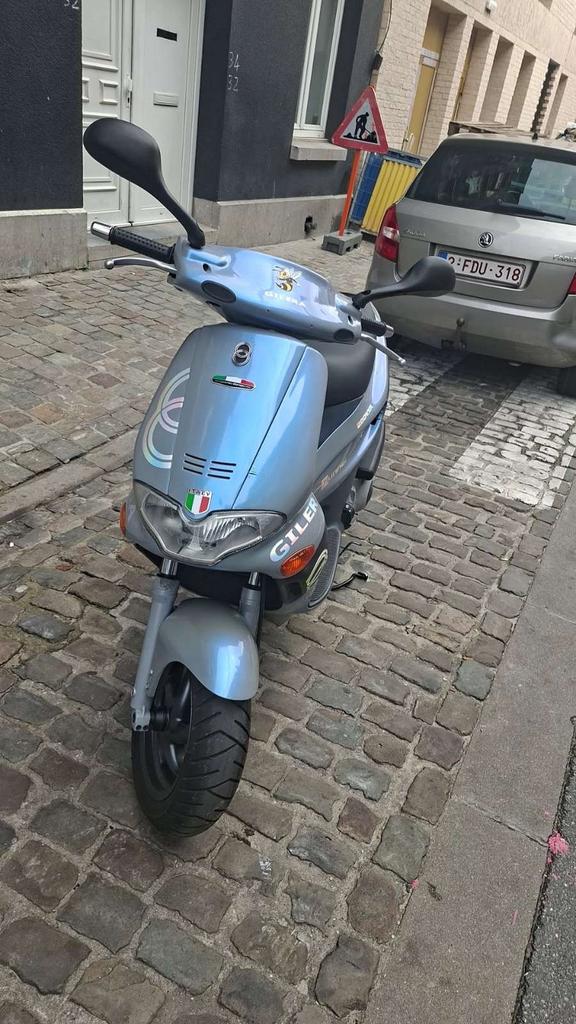 Gillera runner 180cc (papier 125cc), Enlèvement, Comme neuf