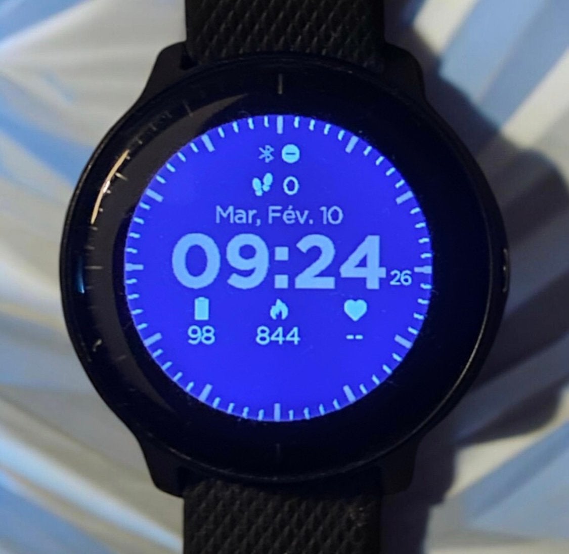 Montre garmin, Handtassen en Accessoires, Ophalen of Verzenden, Zo goed als nieuw