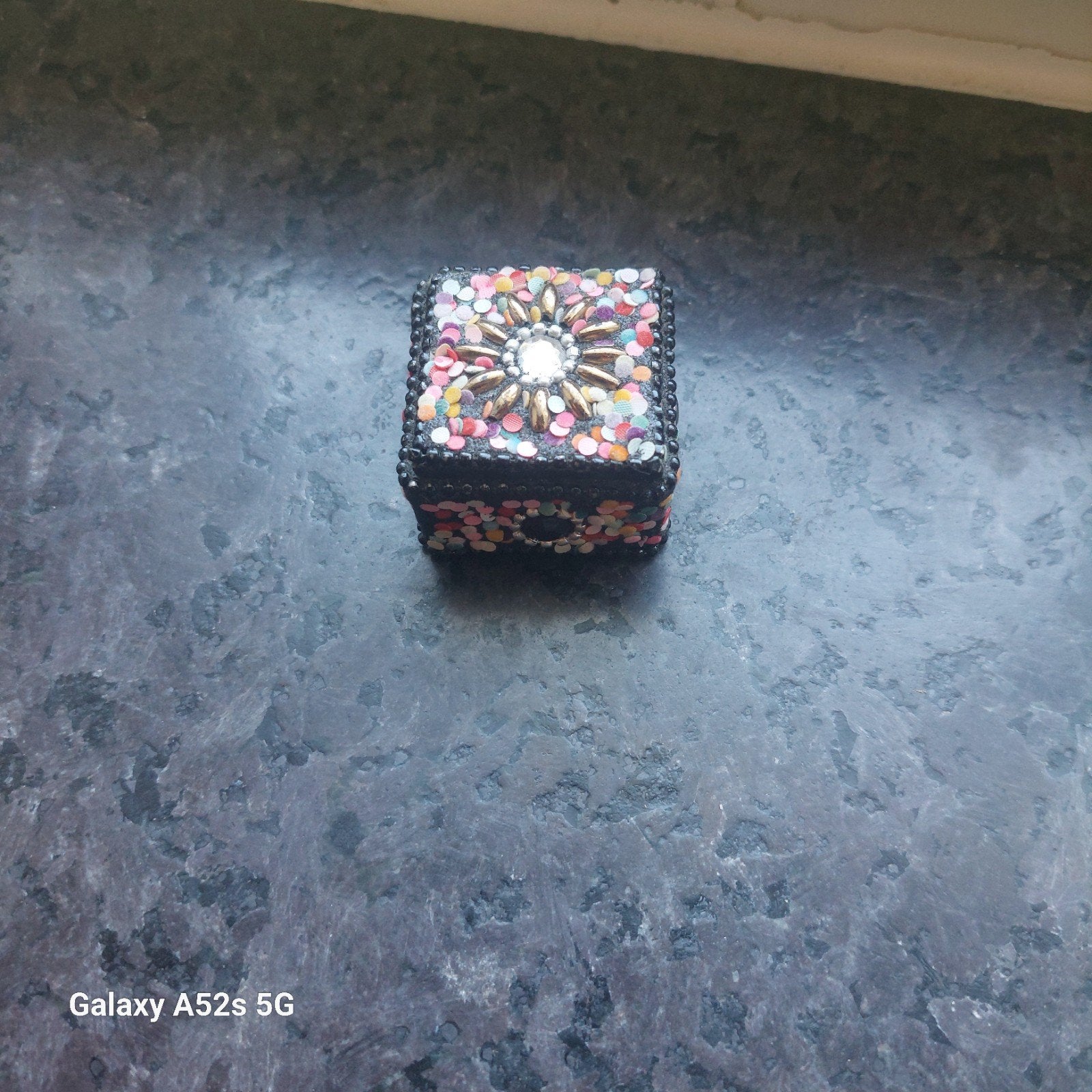 Vintage 3 pillen doosjes cloisonne koper en sierdoosjejs, Ophalen
