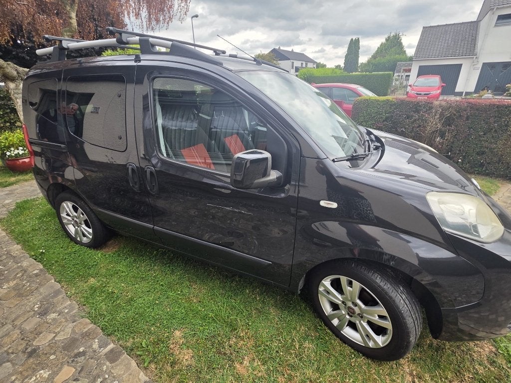 Fiat Qubo, Autos, Fiat, Particulier, Qubo, ABS, Airbags, Ordinateur de bord, Verrouillage central, Barres de toit, Vitres électriques