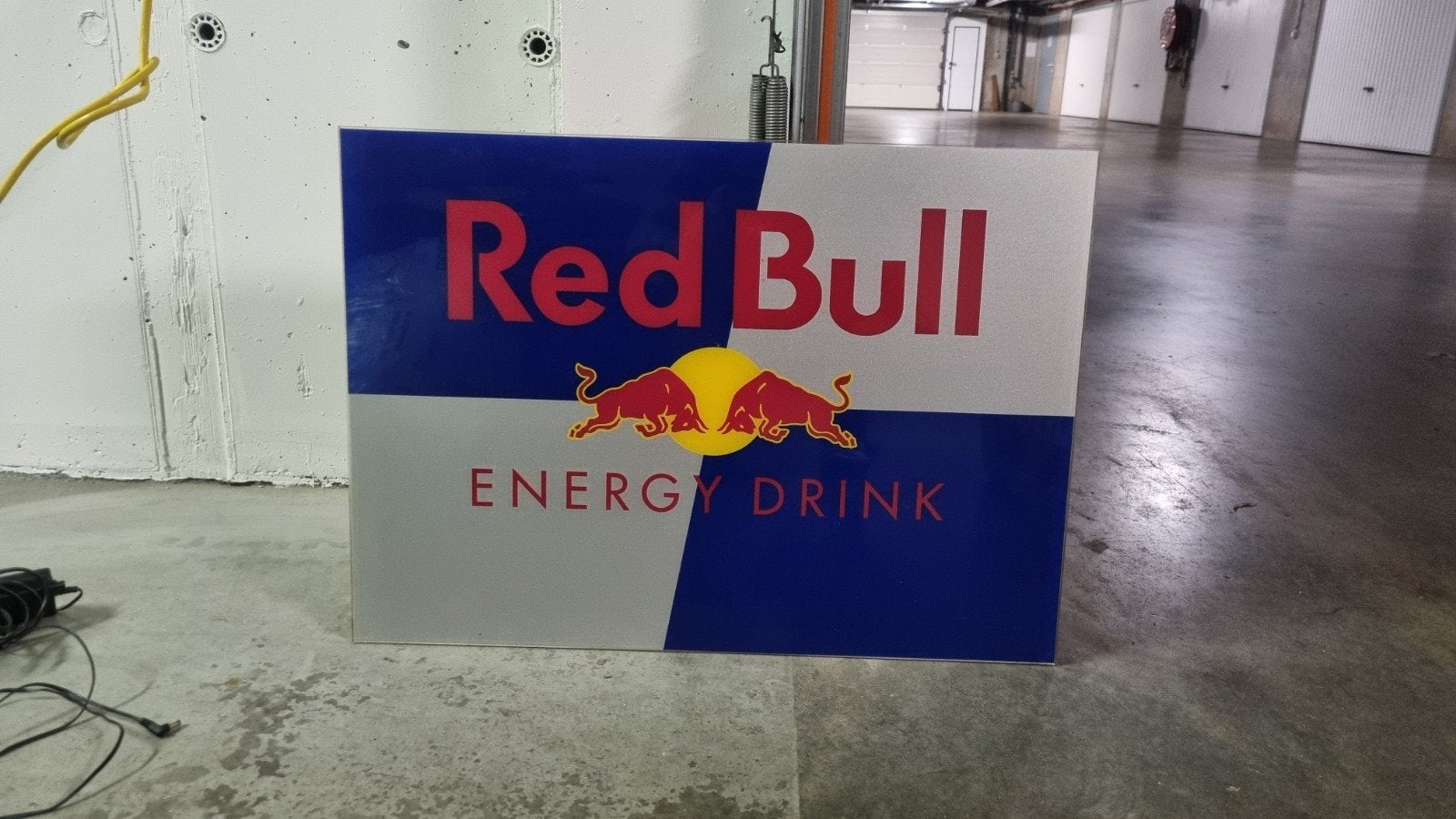 Red Bull verlichtingsbak, Verzamelen, Ophalen, Zo goed als nieuw, Lichtbak of (neon) lamp