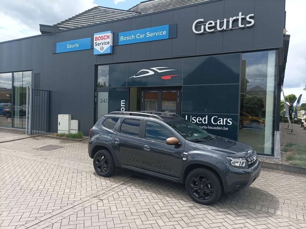 Dacia Duster Duster 1.3 TCe Extreme GPF (bj 2023), Auto's, Lichtsensor, Stof, Gebruikt, 4 cilinders