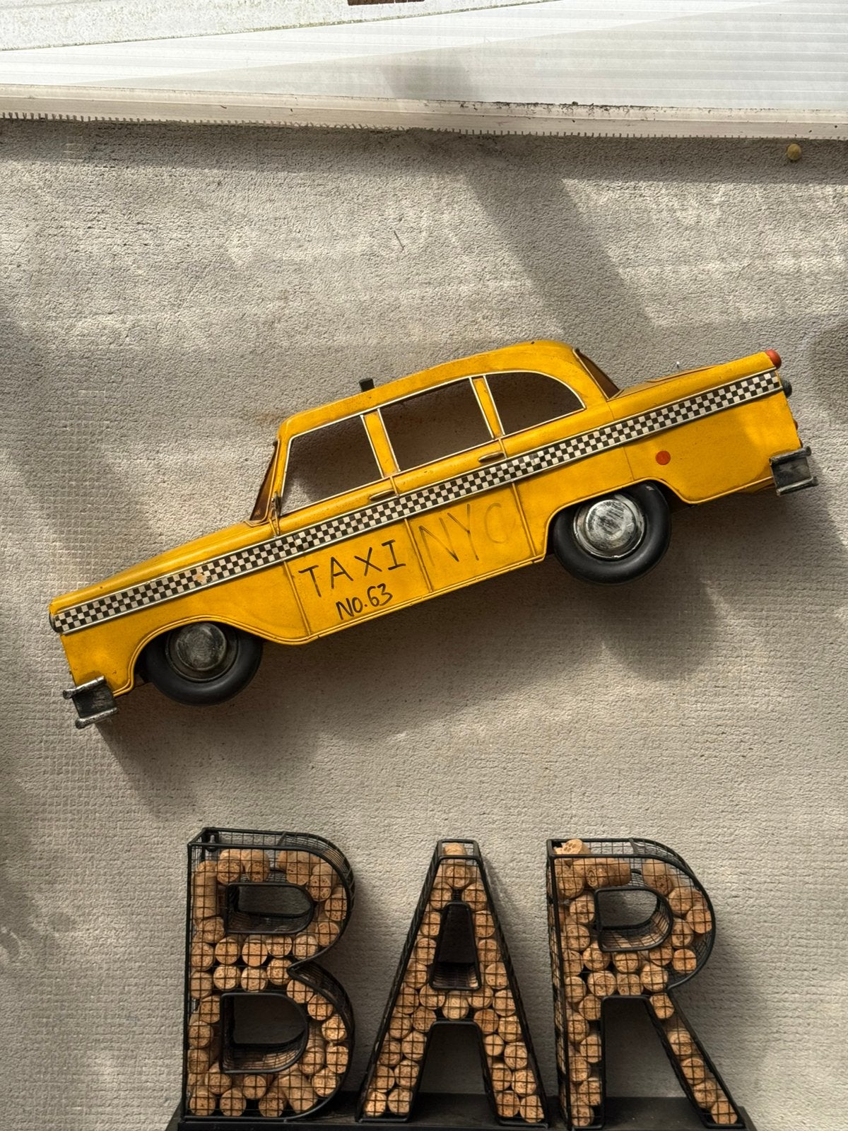 Vintage Vibes: Decoratieve New York Taxi, Maison & Meubles, Accessoires pour la Maison | Autre, Vintage, Enlèvement ou Envoi, Jaune