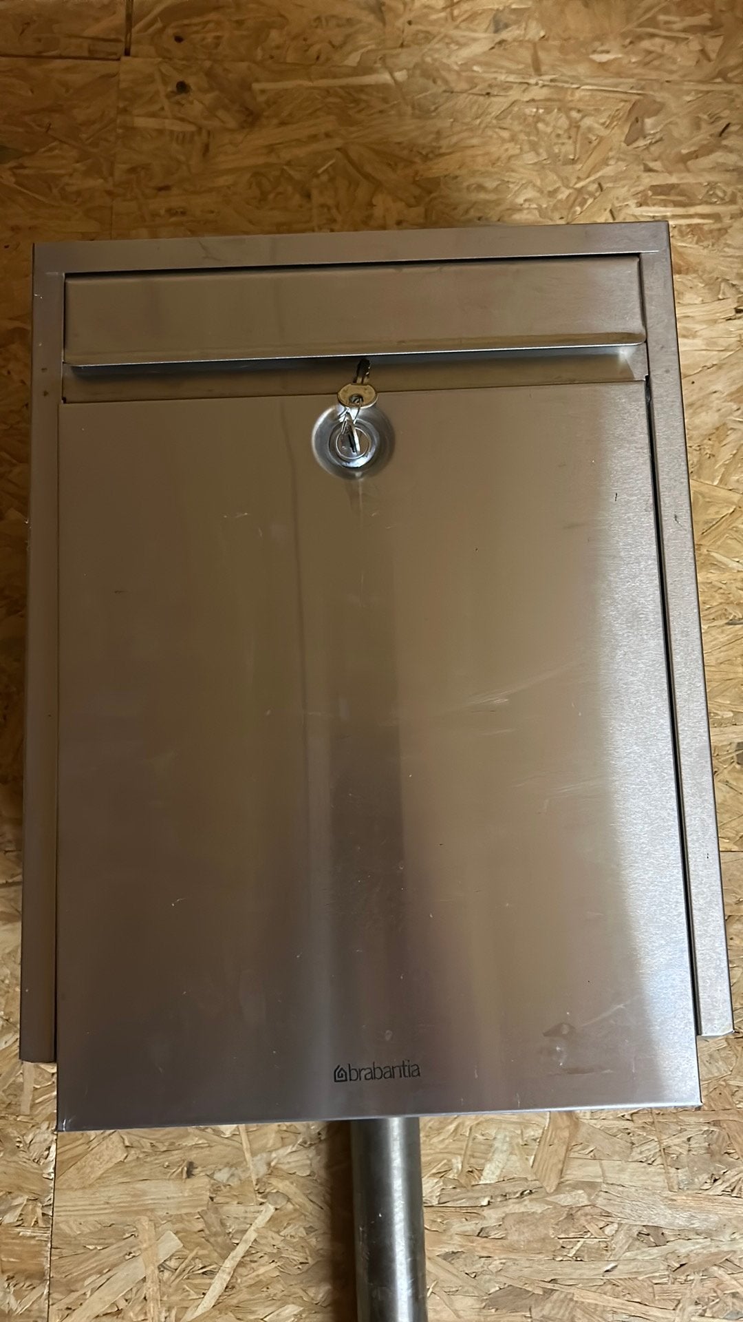 Brievenbus brabantia, Ophalen, Inox