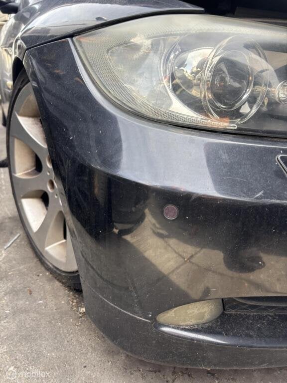 Voorbumper zwart BMW 3-serie E90 LCI ('08-'12), Pare-chocs, Enlèvement, Utilisé, BMW