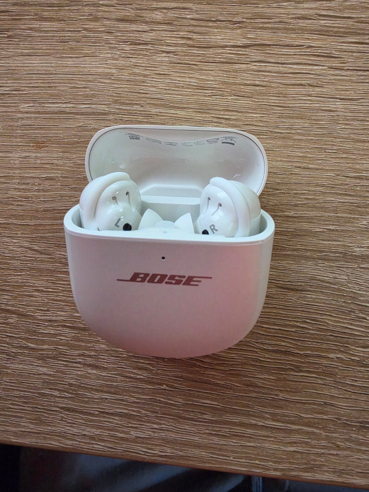 Bose QuietComfort Ultra Bluetooth-oordopjes — Diamond 60th, Telecommunicatie, Bose, Nieuw, Bluetooth, Ophalen of Verzenden