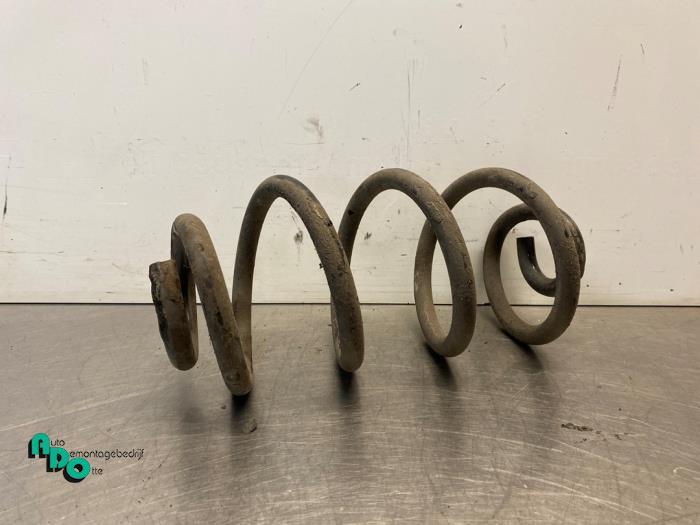 Ressort de flexion arrière d'un Nissan Qashqai (Qashqai 07-, Autos : Pièces & Accessoires, Suspension & Châssis, Nissan, Utilisé