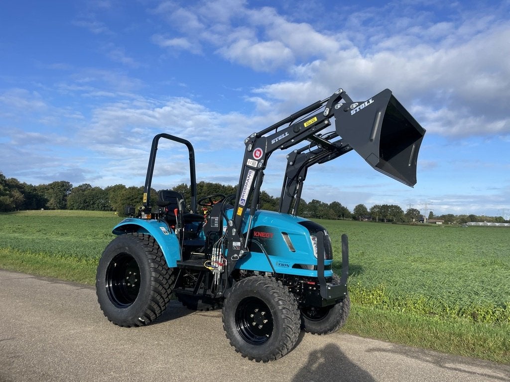 KNEGT 404 compact tractor NIEUW met frontlader €340 LEASE, Neuf, Autres marques, Jusqu'à 2500