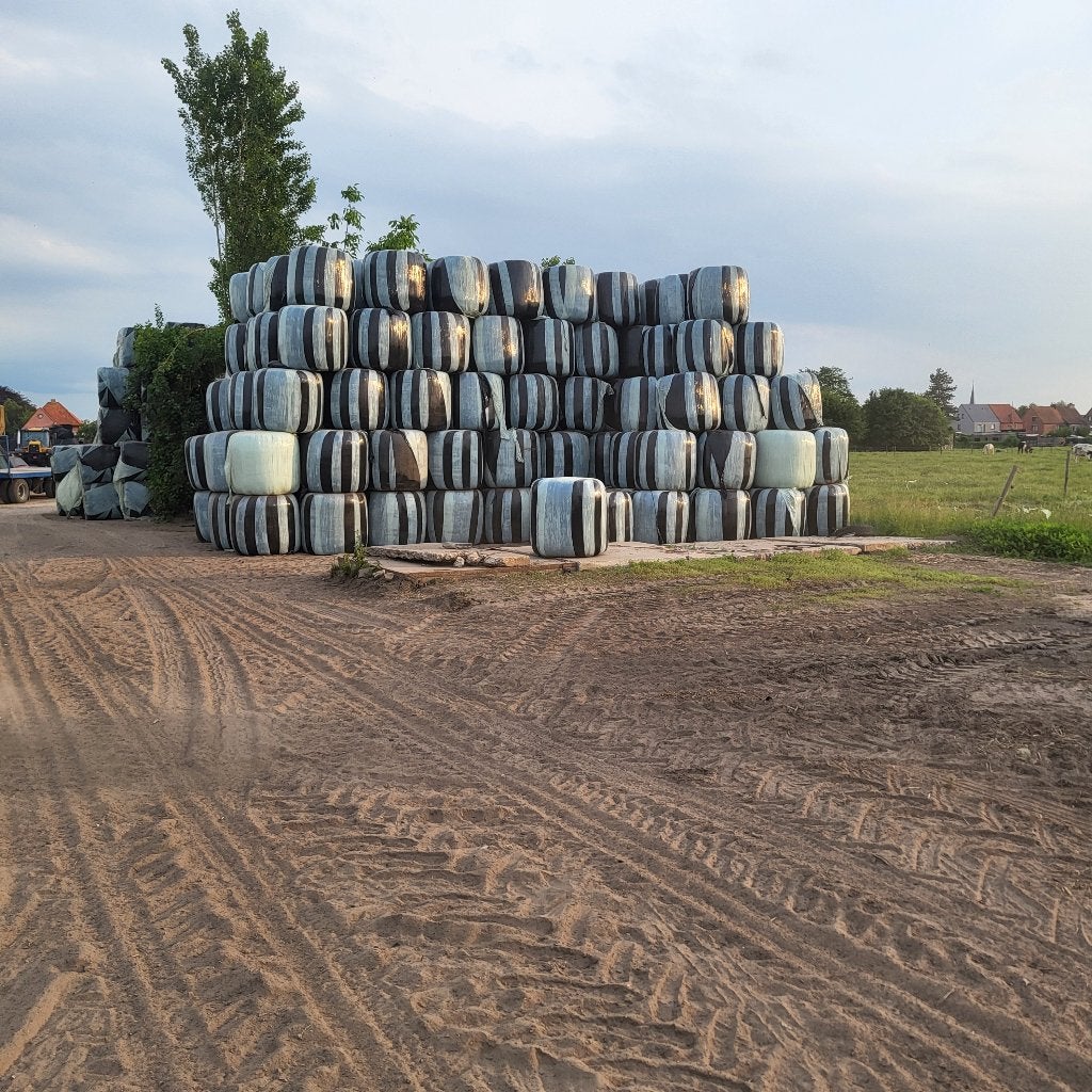 Voordroog hooi  ronde vierkante midi, Ophalen