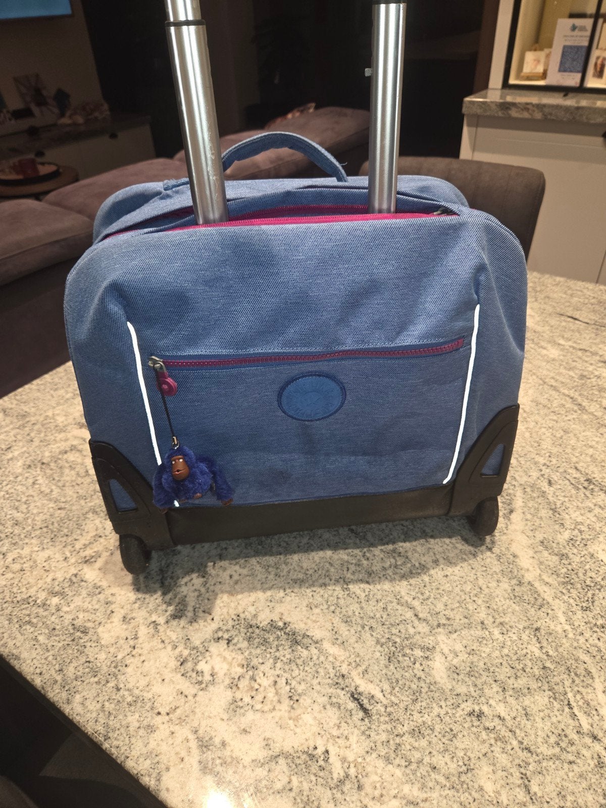 Kipling trolley, Enlèvement