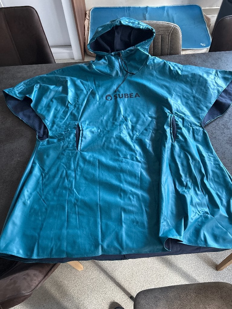 Duikponcho, Watersport en Boten, Ophalen, Zo goed als nieuw, Overige typen