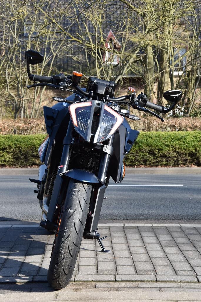 KTM - 1290 SUPERDUKE EVO - PRACHTSTAAT, Motoren, Motoren | KTM, 2 cilinders, Motorrijbewijs A, Handvatverwarming, Bedrijf