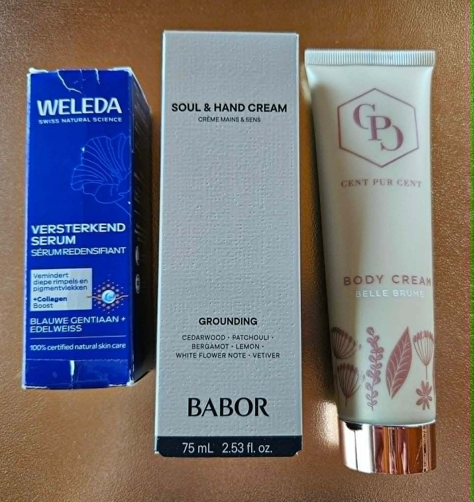Weleda sérum redensifiant + Cent Pur Cent + Babor crème main, Enlèvement ou Envoi, Neuf, Soins