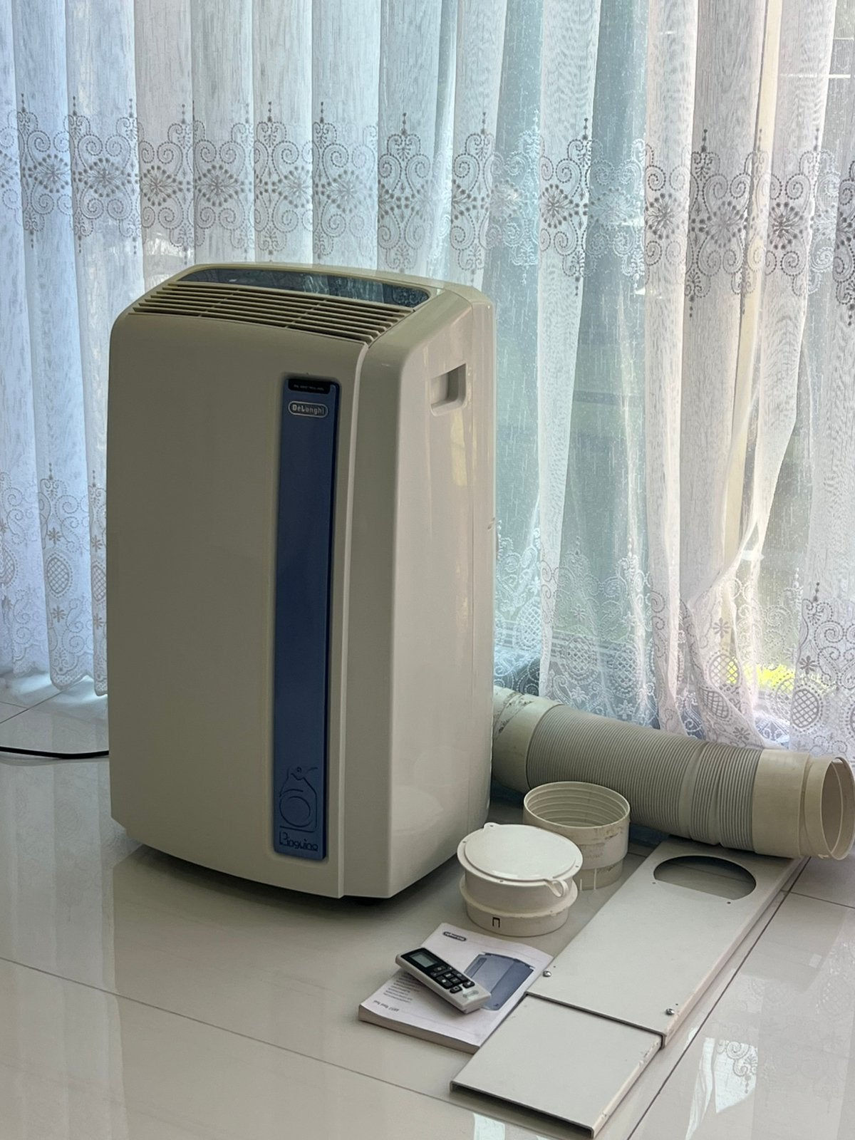 Mobiele airco De’Longhi, Ophalen, Zo goed als nieuw, Afstandsbediening